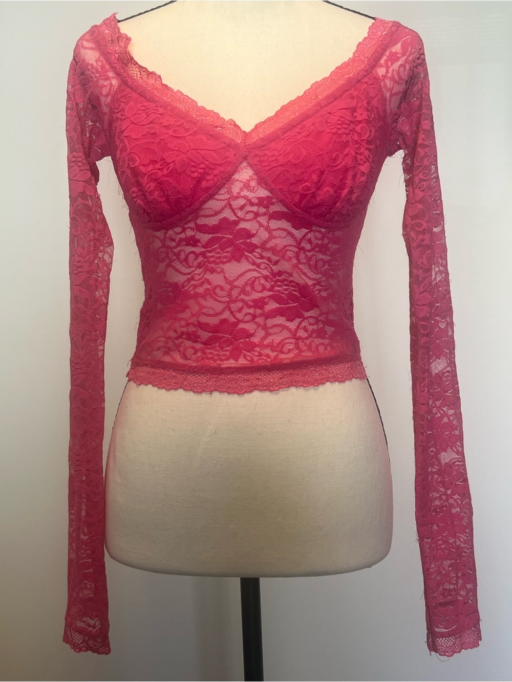 Long-Sleeve Lace Bralette Top in Rose Pink